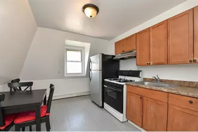 3709 Kennedy Blvd #4, Jersey City, NJ 07307 - Photo 2