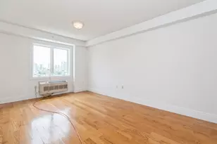 125 43rd St, Union City, NJ 07087 - Photo 6