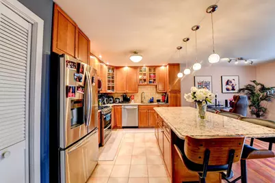 572 Sanderling Ct #572, Secaucus, NJ 07094 - Photo 10