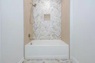 38 Zabriskie St #1L, Jersey City, NJ 07307 - Photo 6