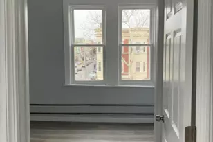 375 Kennedy Blvd, Bayonne, NJ 07002 - Photo 4