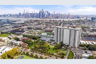 100 Manhattan Ave #1701, Union City, NJ 07087 - Photo 16