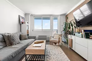 100 Manhattan Ave, Union City, NJ 07087 - Photo 10