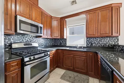 54 Laidlaw Ave #2, Jersey City, NJ 07306 - Photo 6