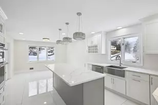 15 Lawrence Way, Cedar Grove, NJ 07009 - Photo 12