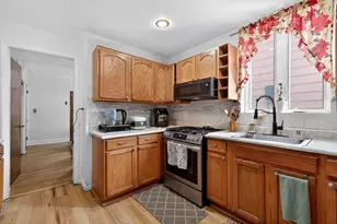 79 Boyd Ave, Jersey City, NJ 07304 - Photo 8