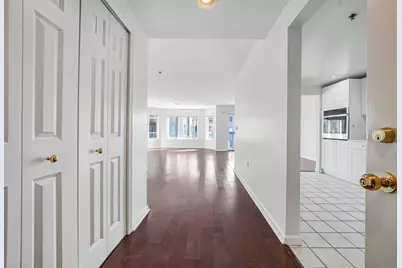 502 Smith Ct #502, Edgewater, NJ 07020 - Photo 4