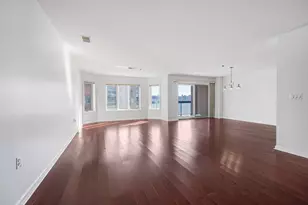 502 Smith Ct, Edgewater, NJ 07020 - Photo 6