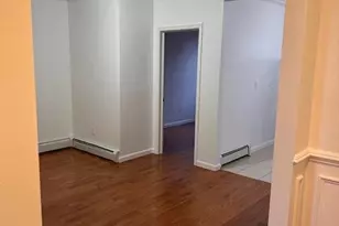 101 Avenue F, Bayonne, NJ 07002 - Photo 4