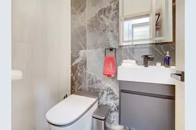 231 Clinton Ave #2, Jersey City, NJ 07304 - Photo 10