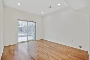 300 Halladay St, Jersey City, NJ 07304 - Photo 4
