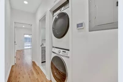 300 Halladay St #1, Jersey City, NJ 07304 - Photo 6