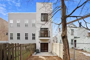 300 Halladay St, Jersey City, NJ 07304 - Photo 10