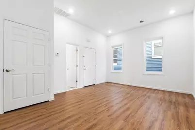 33 Stagg St #3, Jersey City, NJ 07307 - Photo 6