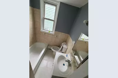 175 Wegman Parkway #2, Jersey City, NJ 07305 - Photo 6