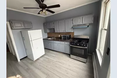 175 Wegman Parkway #2, Jersey City, NJ 07305 - Photo 8