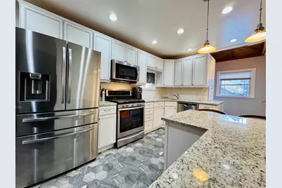 16 West 51st St, Bayonne, NJ 07002 - Photo 20
