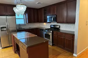 260 Custer Ave, Jersey City, NJ 07305 - Photo 4