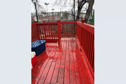 18 Roosevelt Ave #1, Jersey City, NJ 07305 - Photo 12