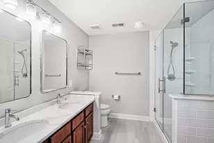 137 Abbie Ct, Guttenberg, NJ 07093 - Photo 12