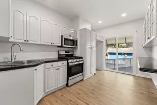 658 Liberty Ave, Jersey City, NJ 07307 - Photo 10