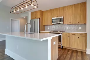 32 Oakland Ave, Jersey City, NJ 07306 - Photo 6