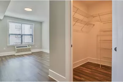 32 Oakland Ave #1007, Jersey City, NJ 07306 - Photo 10
