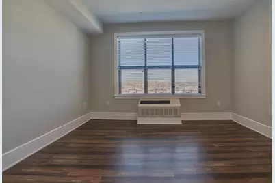 32 Oakland Ave #1007, Jersey City, NJ 07306 - Photo 16