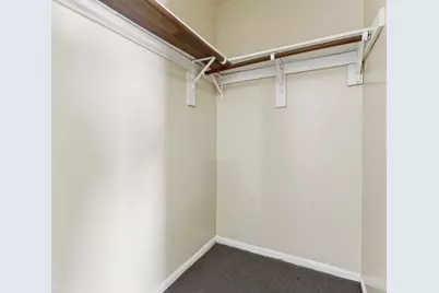 30 Elm Ct, Bayonne, NJ 07002 - Photo 16