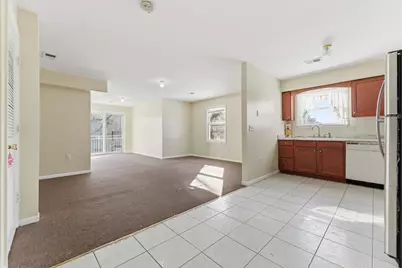 30 Elm Ct, Bayonne, NJ 07002 - Photo 6