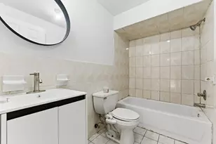 30 Elm Ct, Bayonne, NJ 07002 - Photo 36