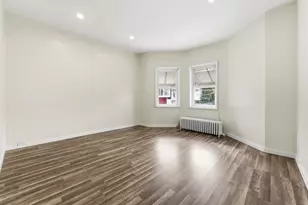 176 Thorne St, Jersey City, NJ 07307 - Photo 10
