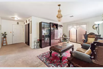 1906 Paterson Plank Rd #3D, North Bergen, NJ 07047 - Photo 2