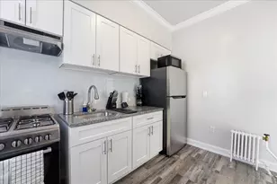 35 Potter Pl, Weehawken, NJ 07086 - Photo 2