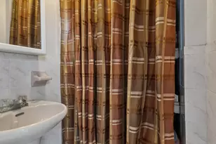 725 17th St, Union City, NJ 07087 - Photo 4