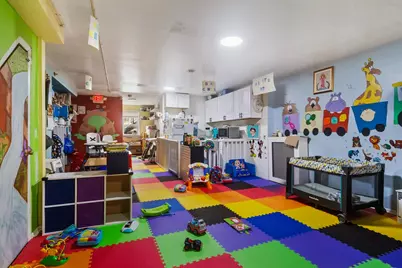 725 17th St, Union City, NJ 07087 - Photo 12