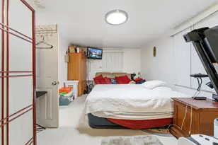 132 72nd St, North Bergen, NJ 07047 - Photo 10