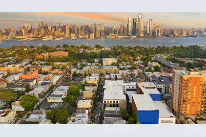 121 34th St #311, Union City, NJ 07087 - Photo 44