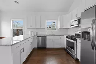 111 Charles St, Jersey City, NJ 07307 - Photo 4