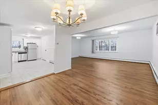 22 Acorn Rd, Secaucus, NJ 07094 - Photo 4