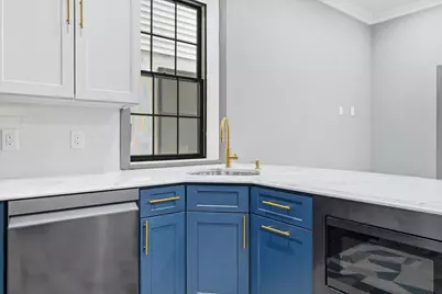 24 Romaine Ave #A1, Jersey City, NJ 07306 - Photo 12
