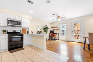 7 Wayne St, Jersey City, NJ 07302 - Photo 4