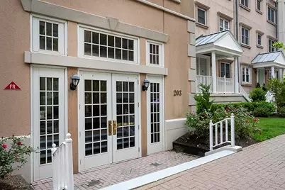 203 Shearwater Ct West #22, Jersey City, NJ 07305 - Photo 16