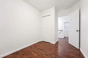 22 Jewett Ave, Jersey City, NJ 07304 - Photo 20