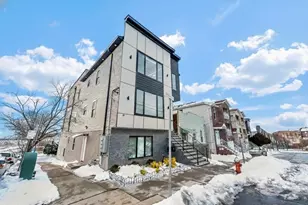 299 Columbia Ave, Jersey City, NJ 07307 - Photo 18