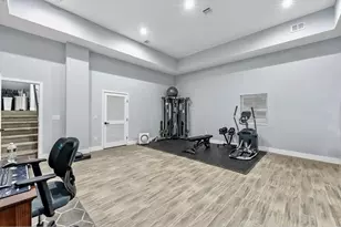 299 Columbia Ave, Jersey City, NJ 07307 - Photo 14