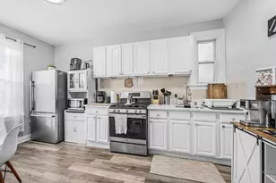 649 Liberty Ave, Jersey City, NJ 07307 - Photo 12