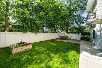 65 Storms Ave #2C, Jersey City, NJ 07306 - Photo 26