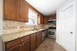 46 E 16th St, Bayonne, NJ 07002 - Photo 8