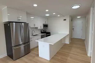 7000 Blvd E, Guttenberg, NJ 07093 - Photo 2